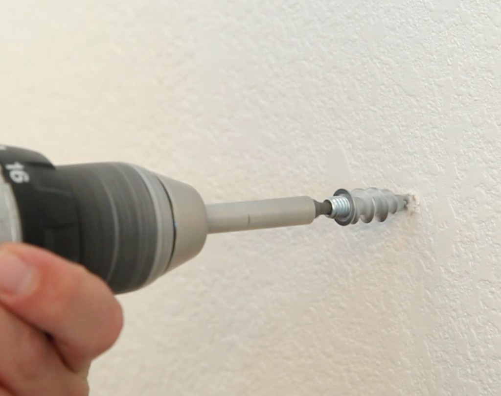 Anchors Aweigh! Gyford StandOff Systems