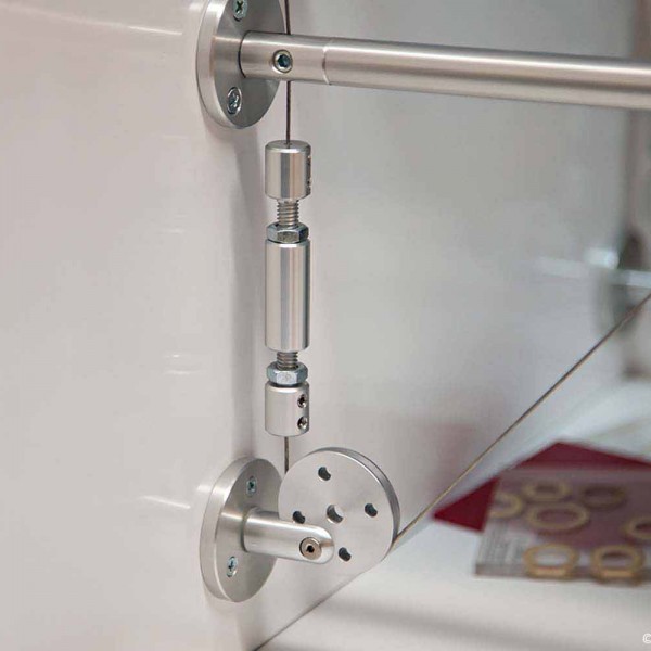 ws-a16-app.jpg Application